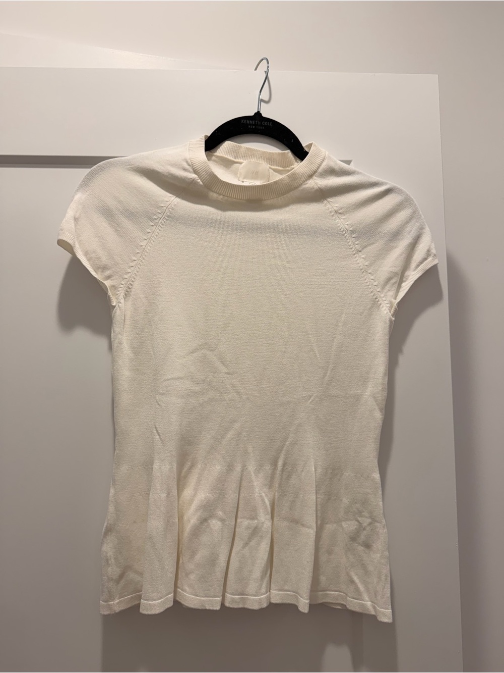 H&M Cream Short-Sleeve Knit Tee with Subtle Flare